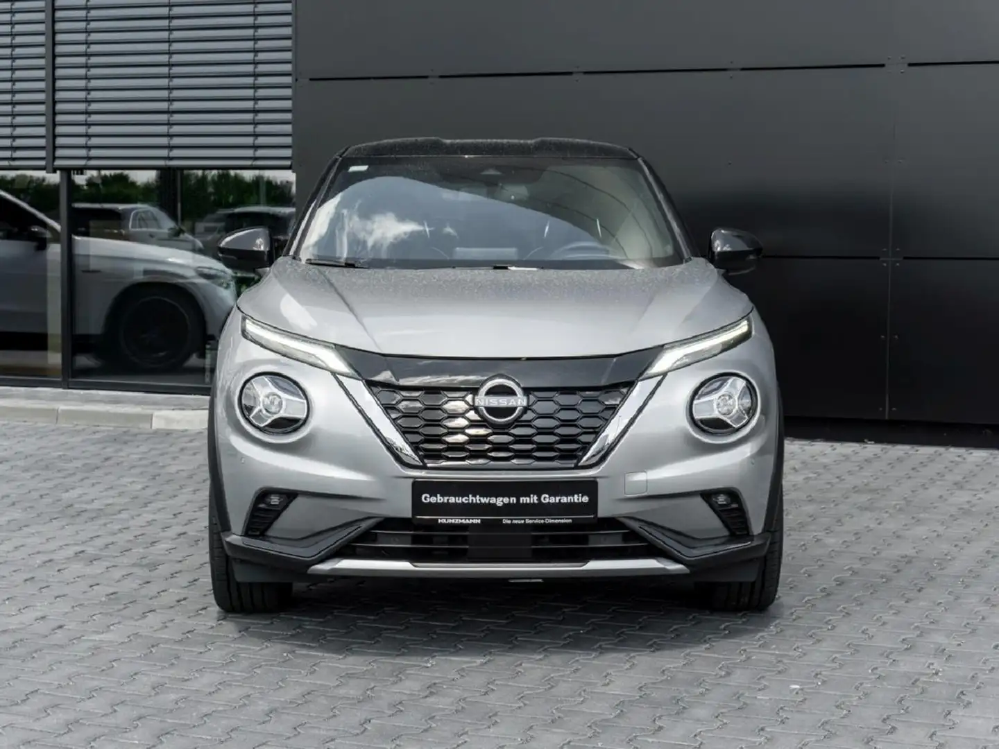Nissan Juke 1.6 Hybrid N-Design Kamera Bose-Sound Schwarz - 2
