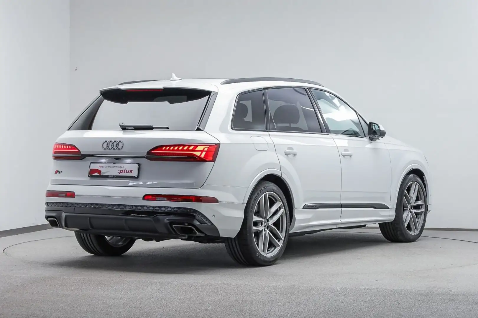 Audi Q7 55 TFSIe quattro S-LINE*PANO*HUD*AHK*MATRIX*B Weiß - 2