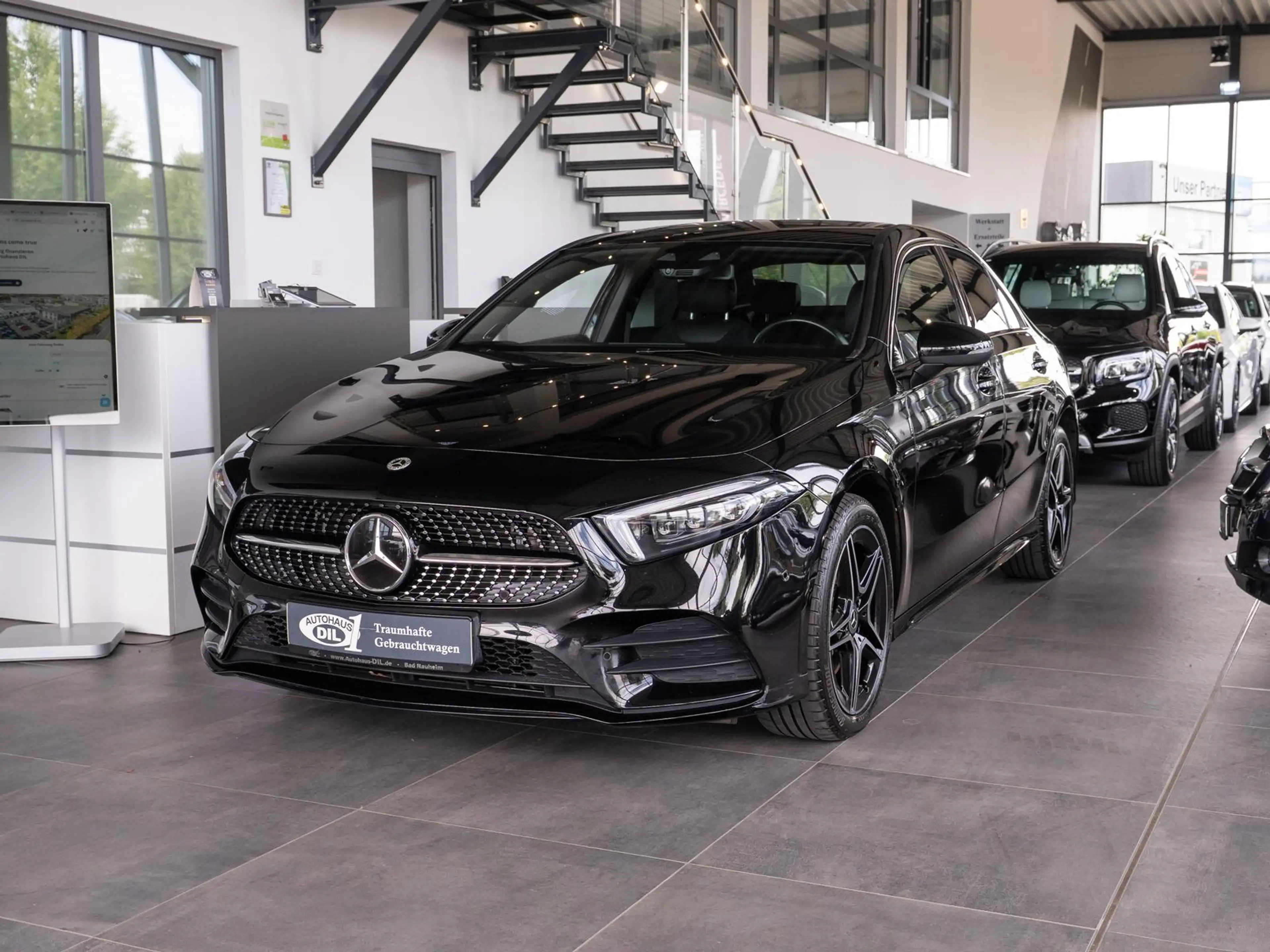 Mercedes-Benz A 250 e — photo 3