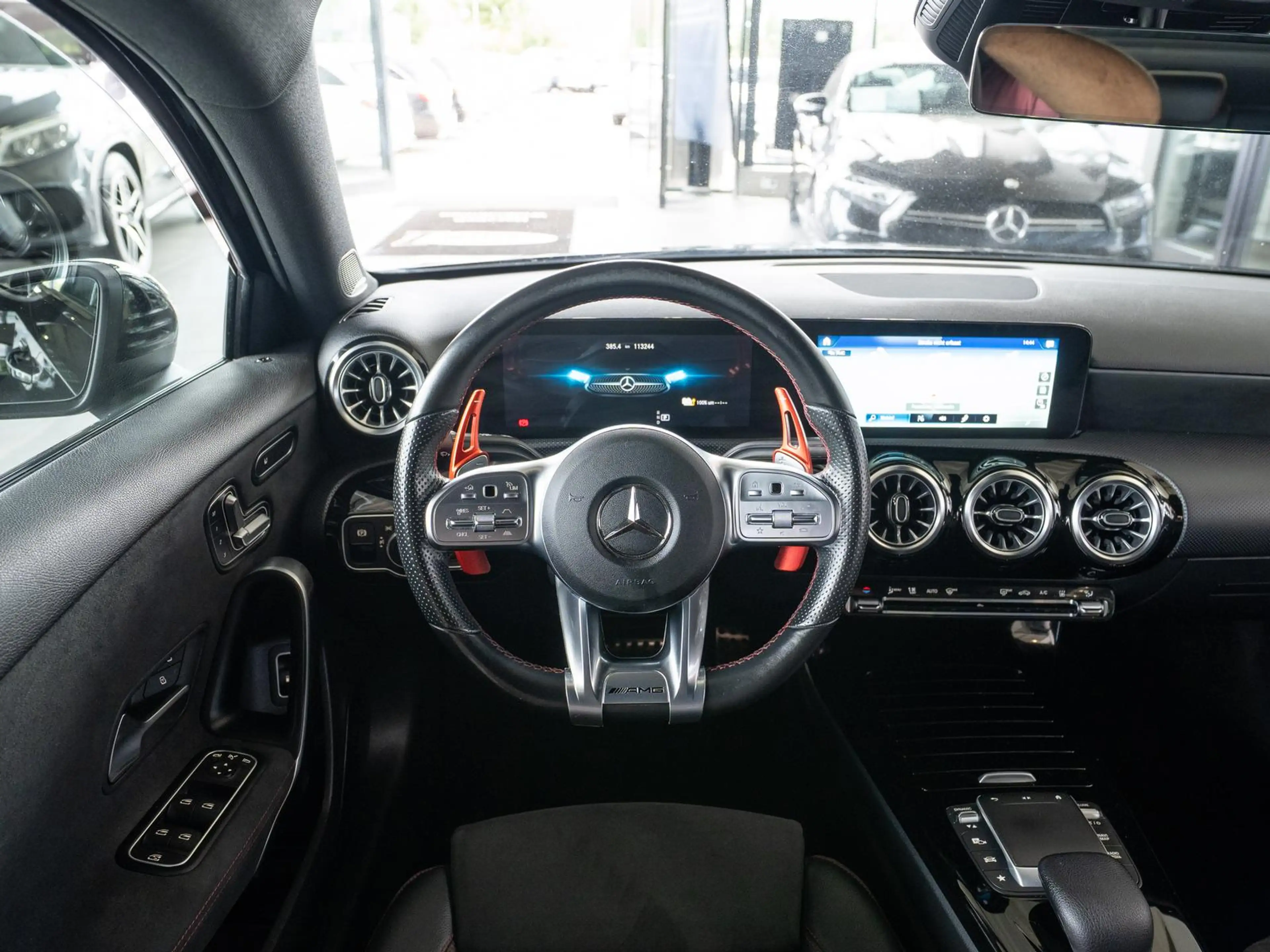 Mercedes-Benz A 250 e — photo 15