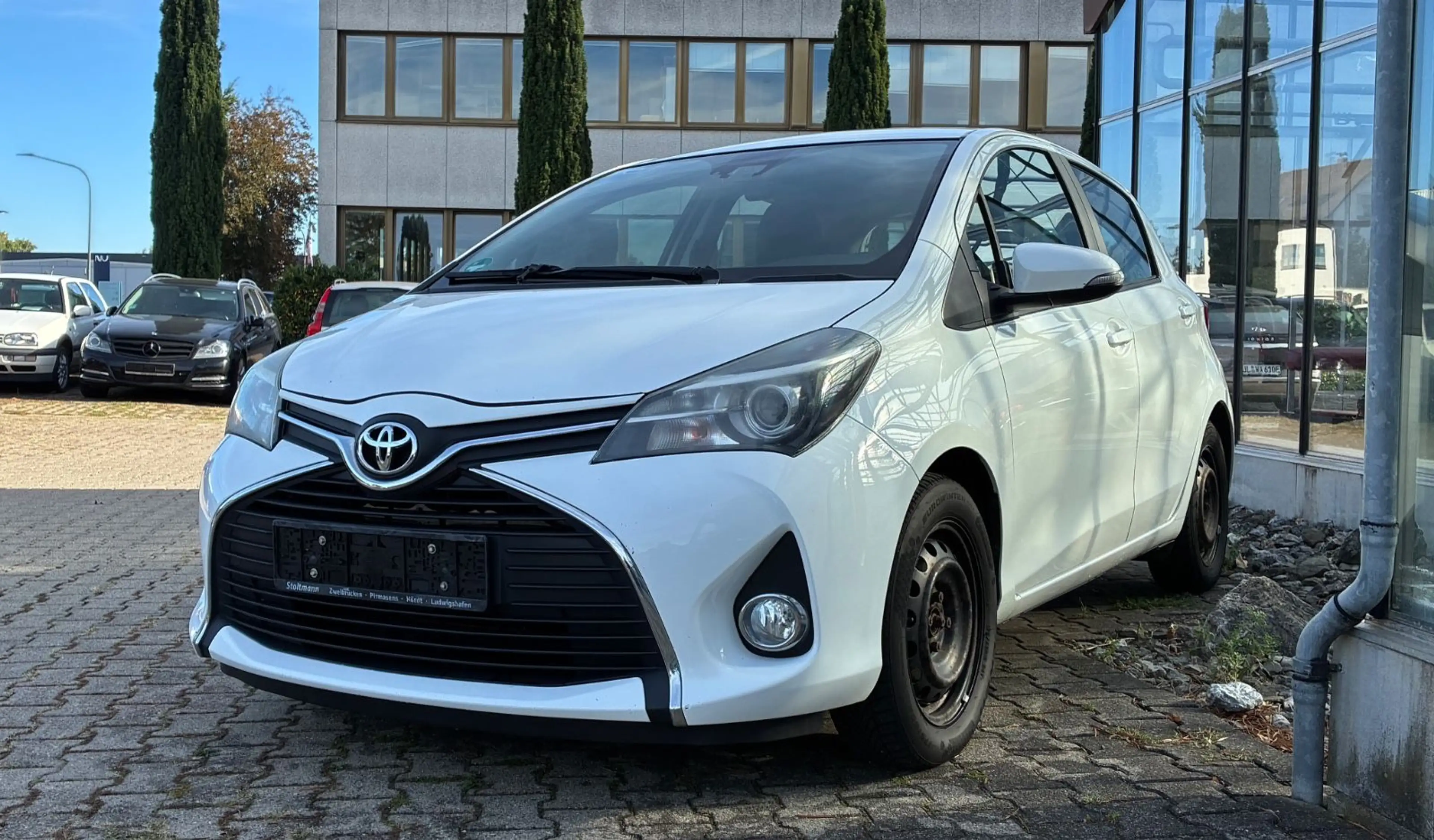 Toyota Yaris Edition-S 5-türig Klima Kamera 15" Alu — photo 4