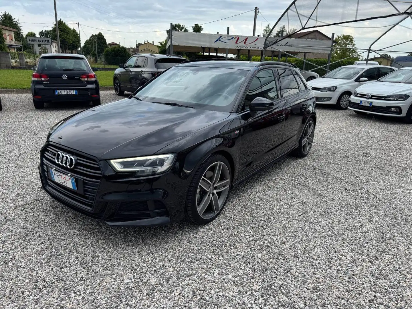 Audi A3 2.0 TDI 184CV S tr t quattro S-LINE Noir - 1