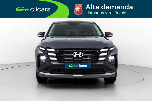 Hyundai Tucson view 2