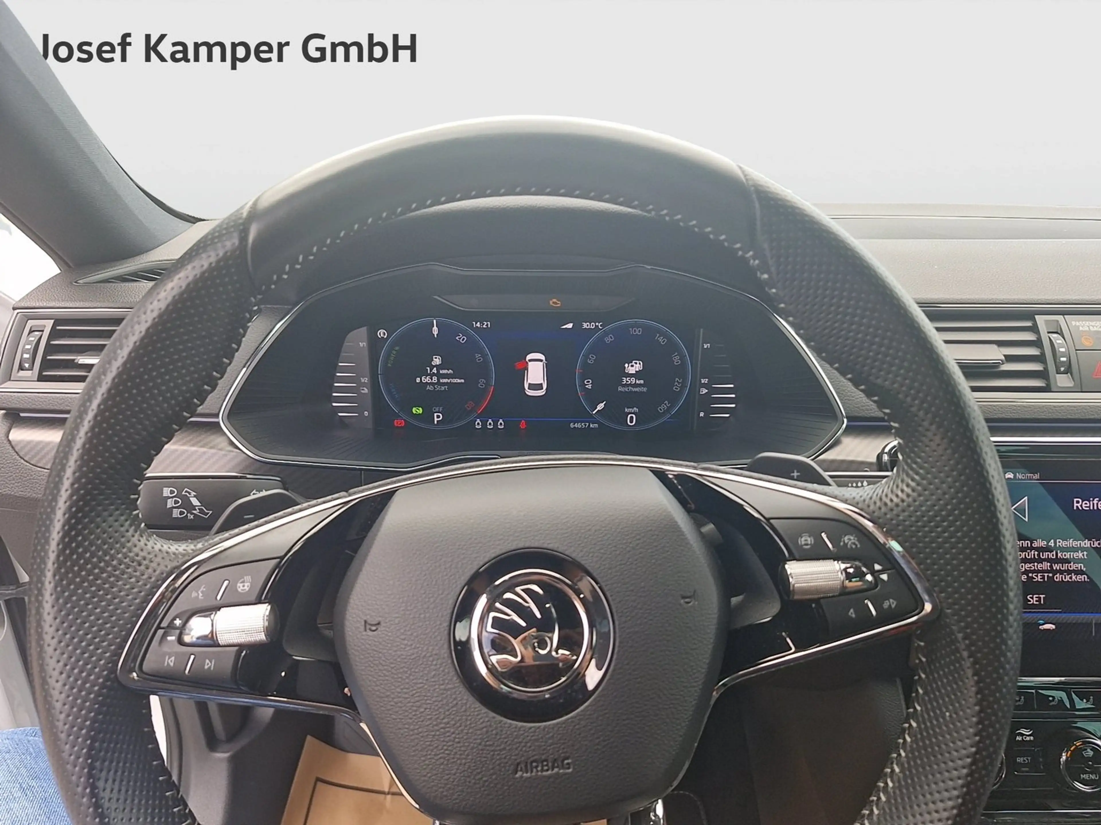 Skoda Superb iV SPORTLINE DSG — photo 10