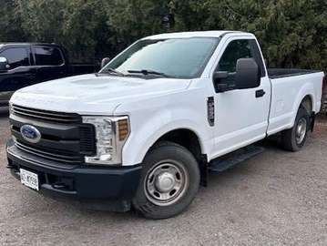 XLT 2WD Reg Cab 8' Box
