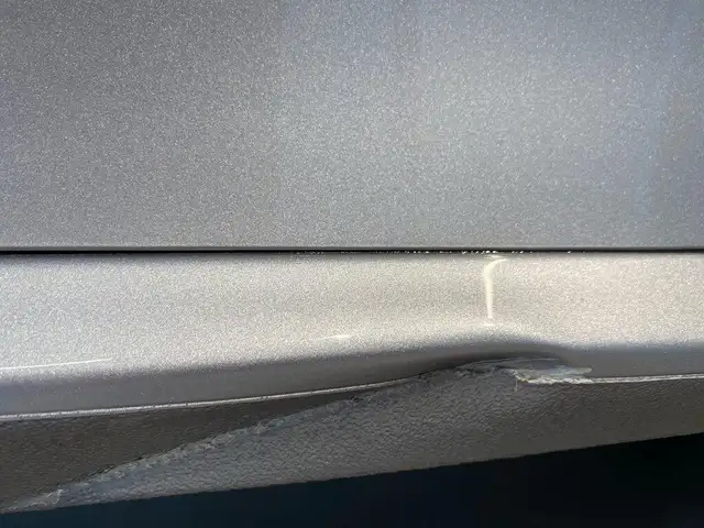 Peugeot 208 view 14