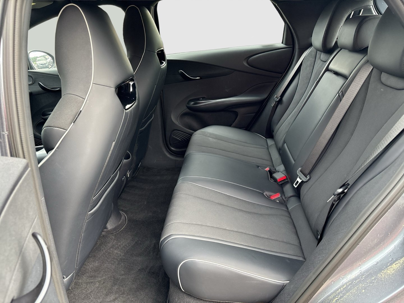 BYD Dolphin 60,4 kWh Comfort Österreich pake — photo 13