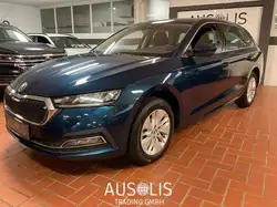Skoda Octavia Combi TSI Clever LED,Car Play,Kamera