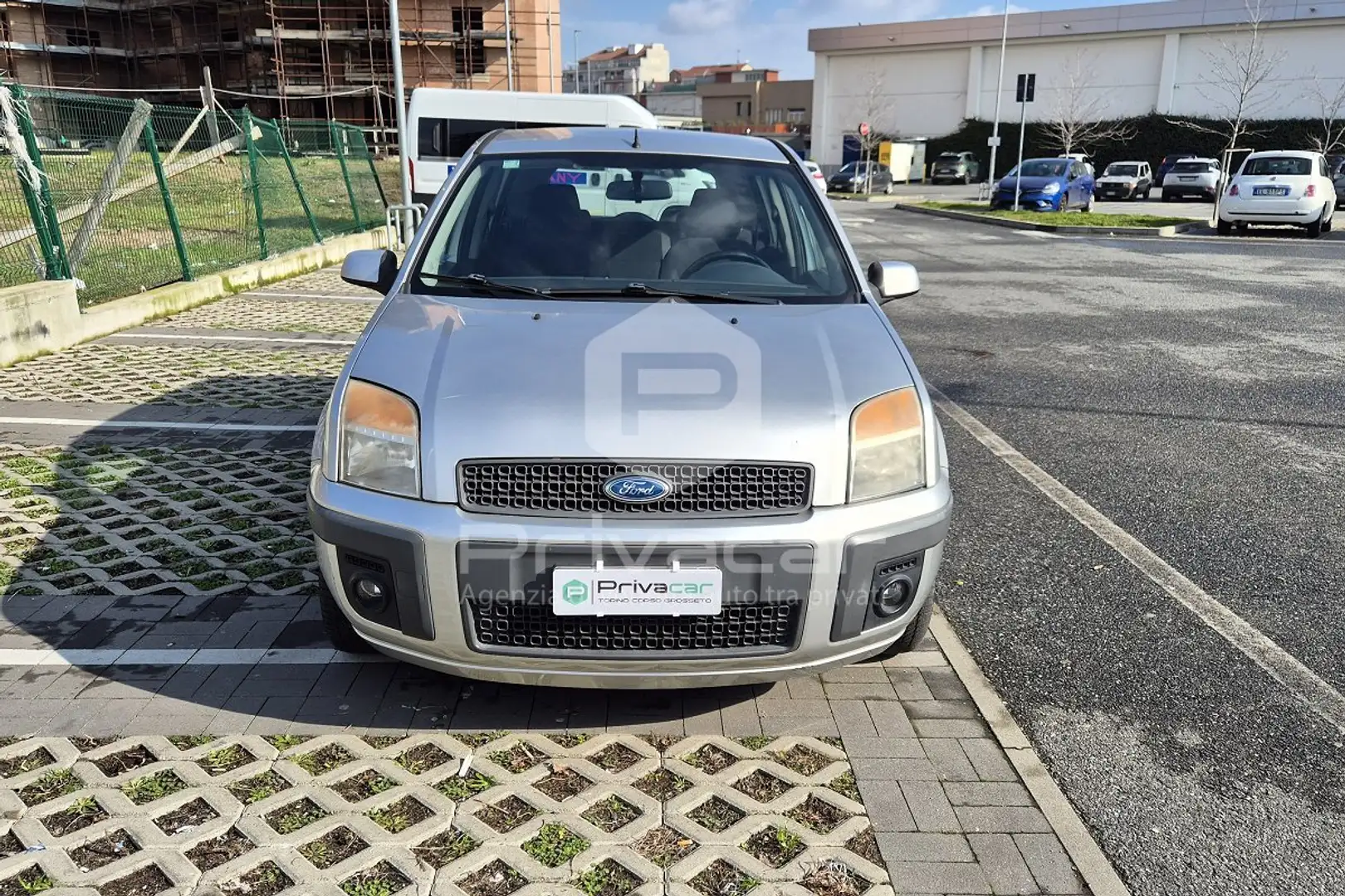 Ford Fusion Fusion+ 1.4 16V 5p. Plateado - 2