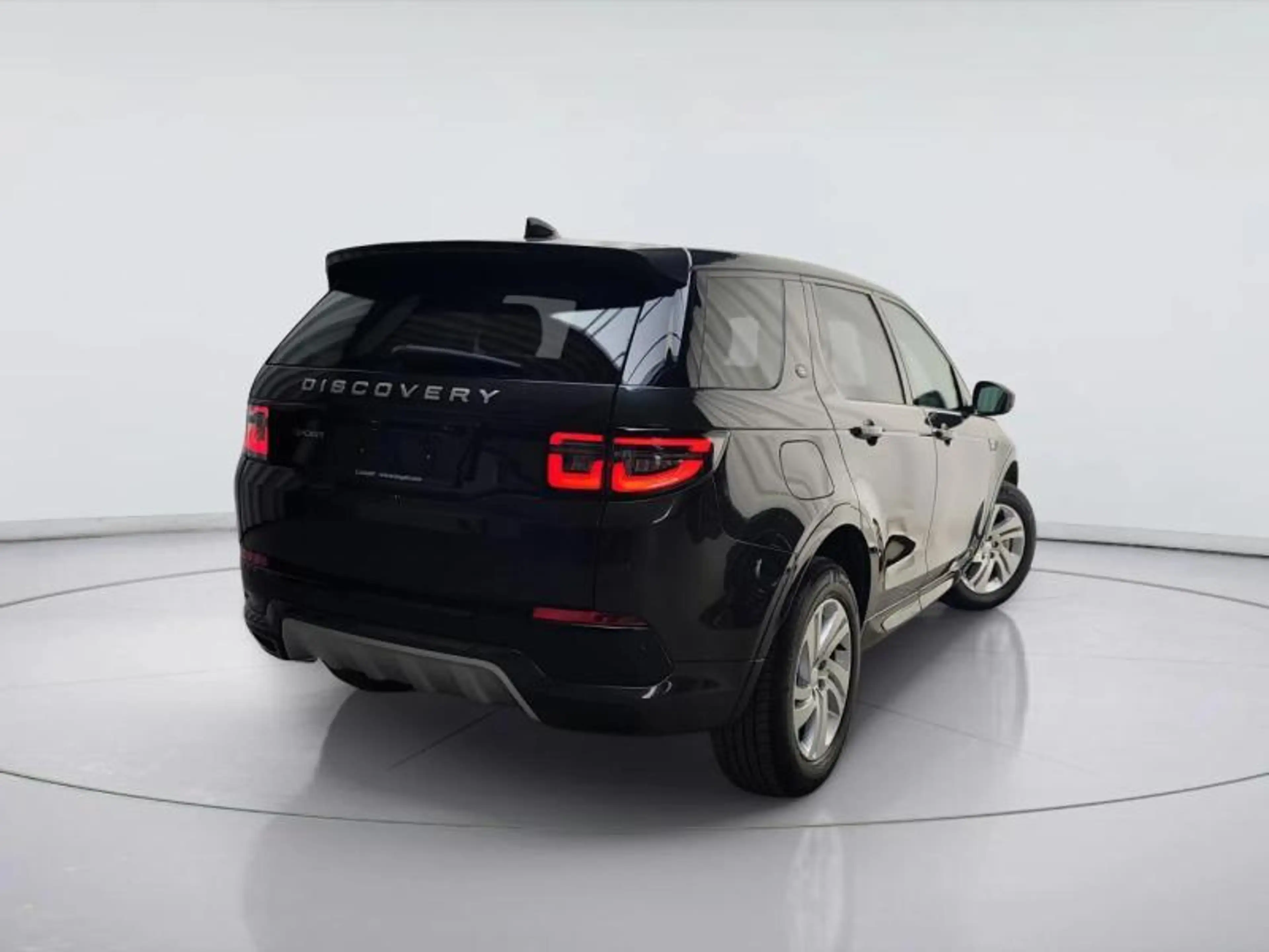 Land Rover Discovery Sport P270e AWD Auto S — photo 2