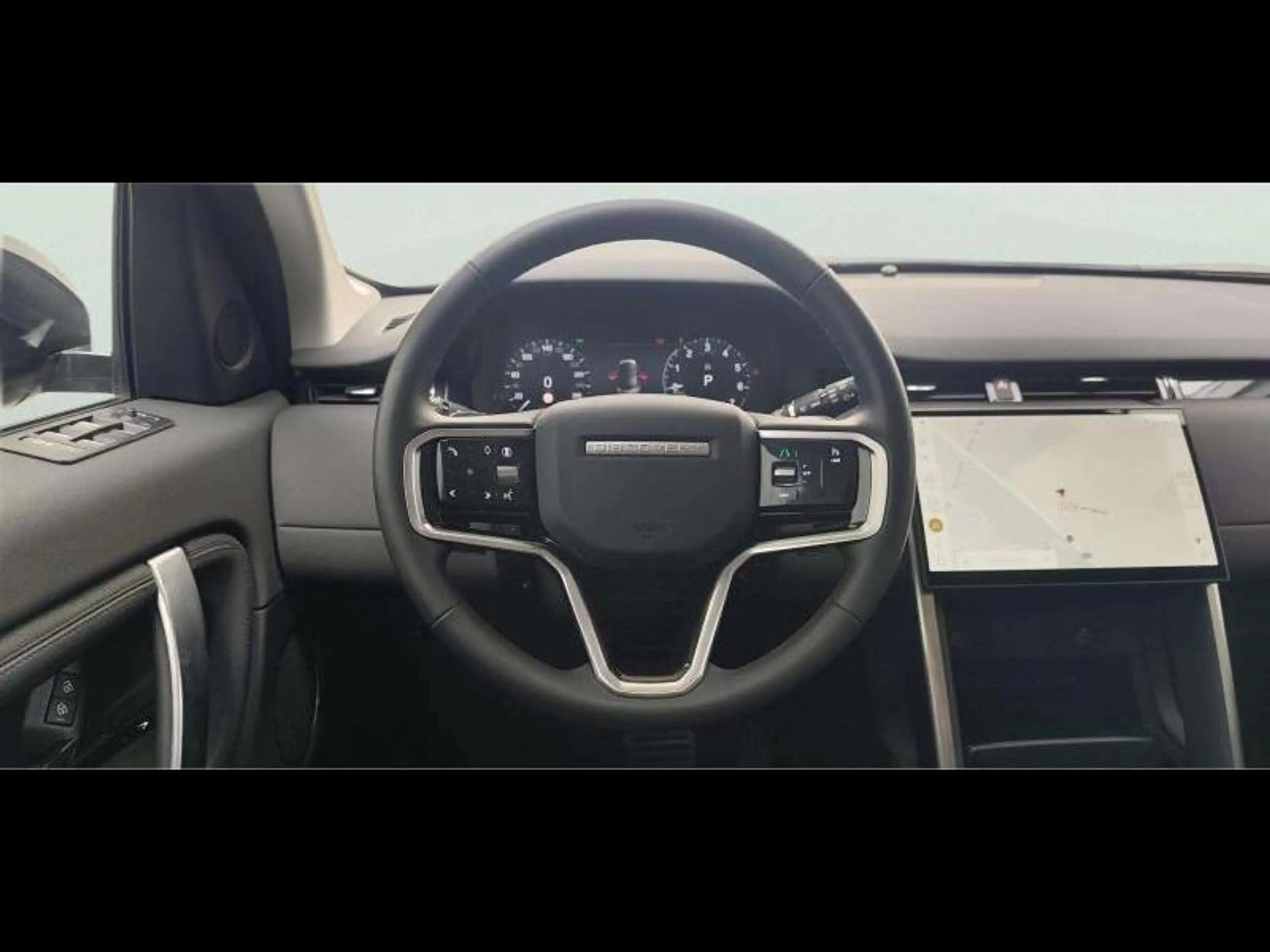 Land Rover Discovery Sport P270e AWD Auto S — photo 13
