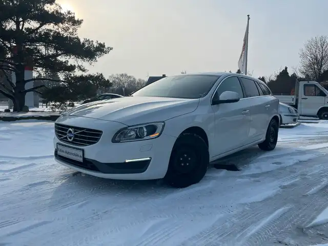 Volvo V60 Kombi Momentum