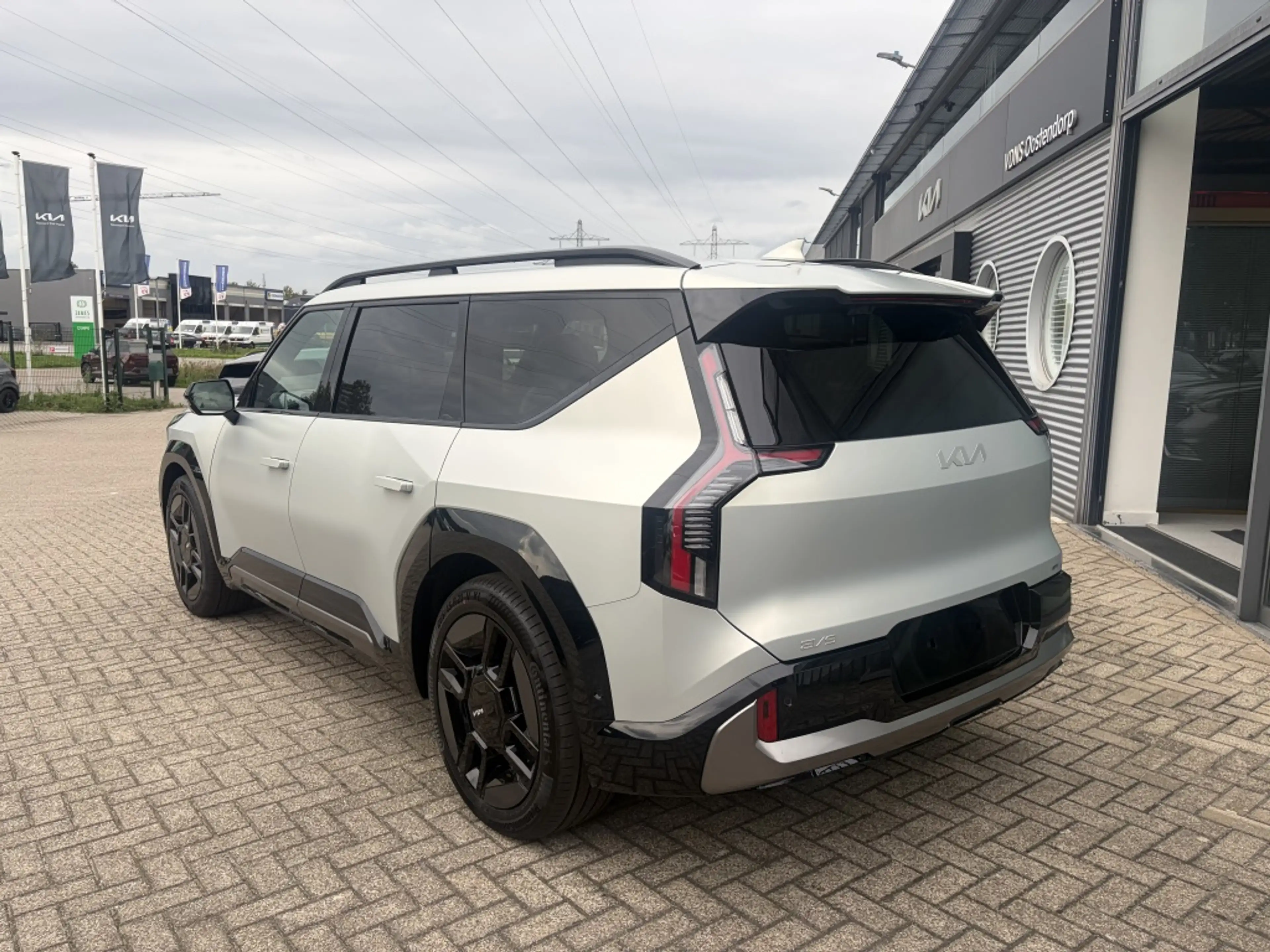 Kia EV9 GT-Line 99.8 kWh — photo 5