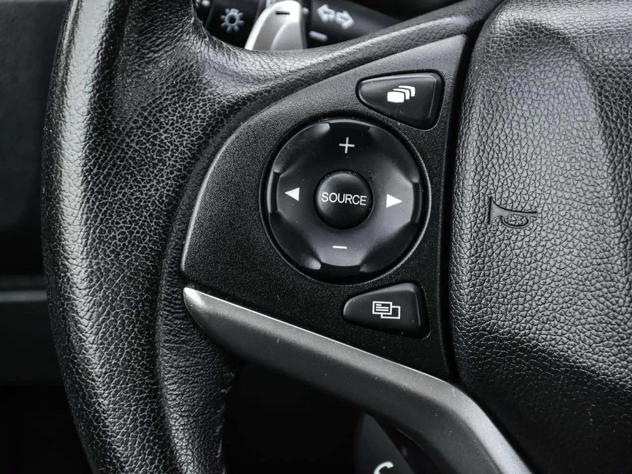 Honda Fit photo Honda Fit