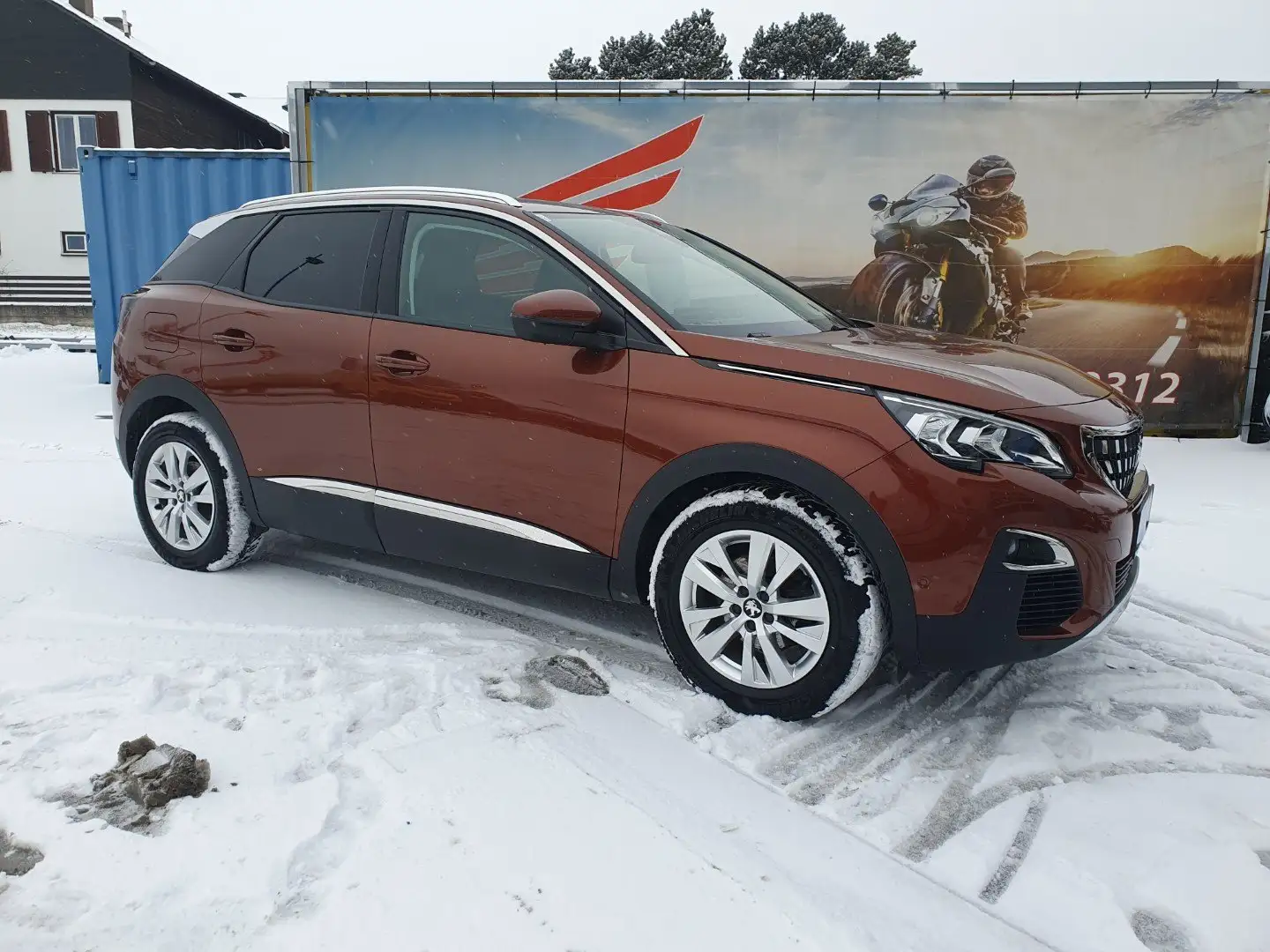 Peugeot 3008 1,2 PureTech 130 S Marrón - 1