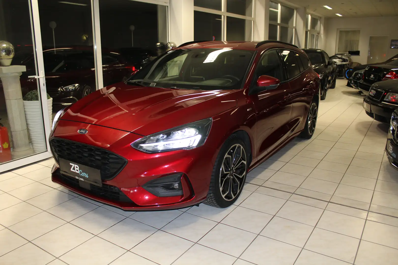 Ford Focus ST-Line Rouge - 2