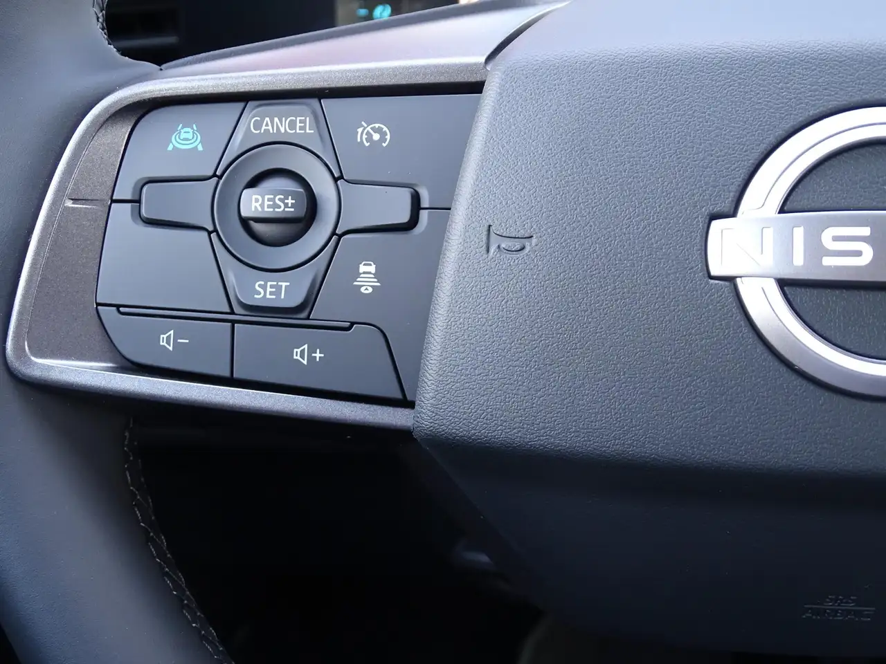 Nissan Leaf 2026 — фото 24