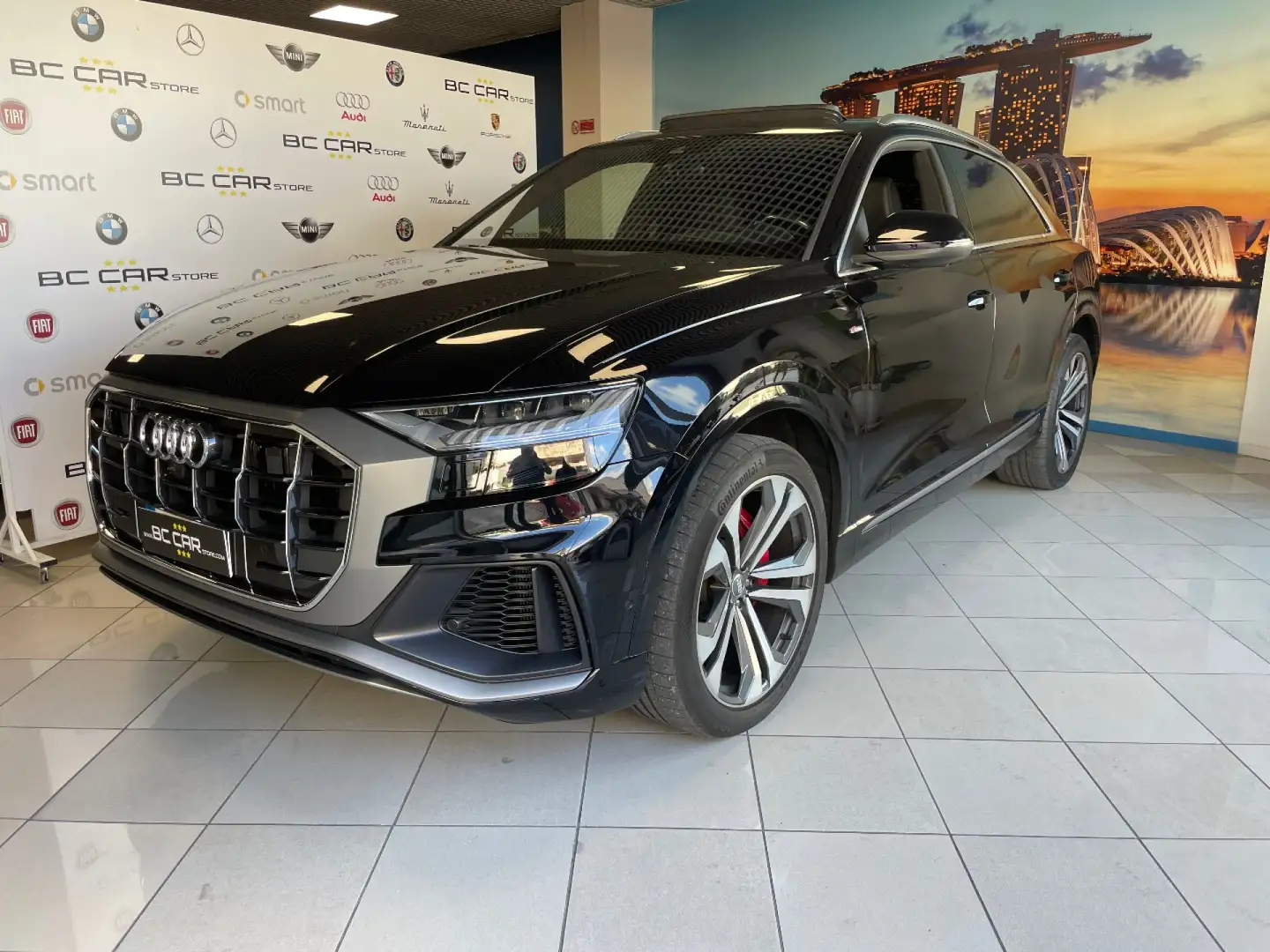 Audi Q8 50tdi MHEV 286cv quattro S LINE Nero - 1