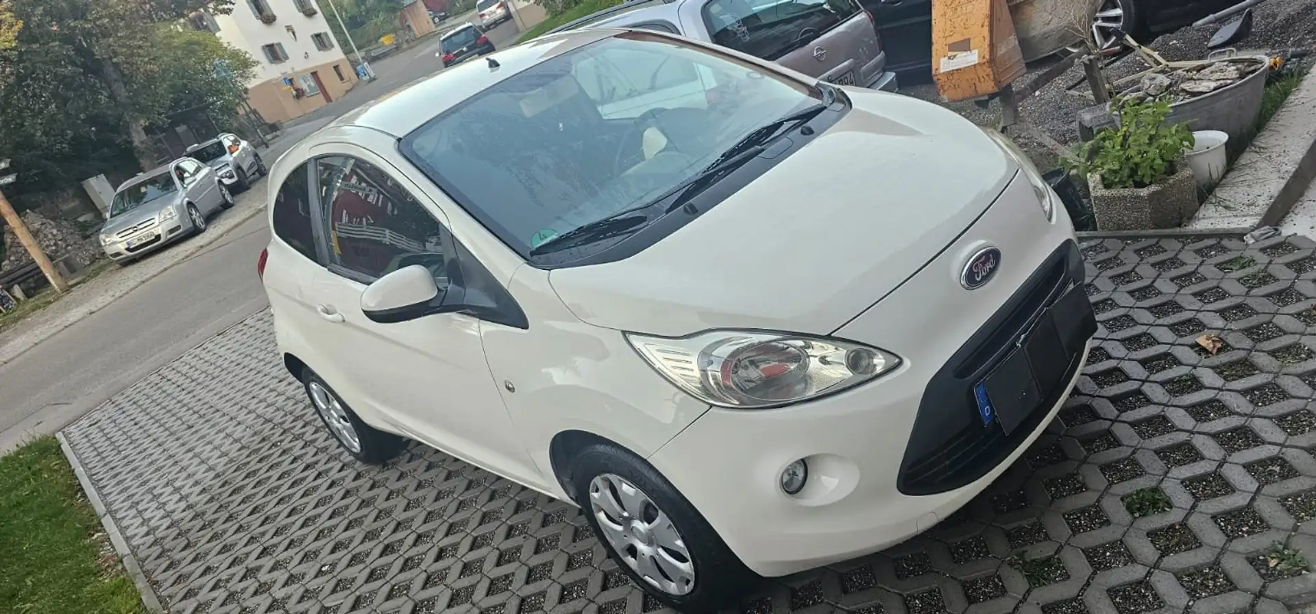 Ford Ka/Ka+ Ka 1.2 Titanium Weiß - 2