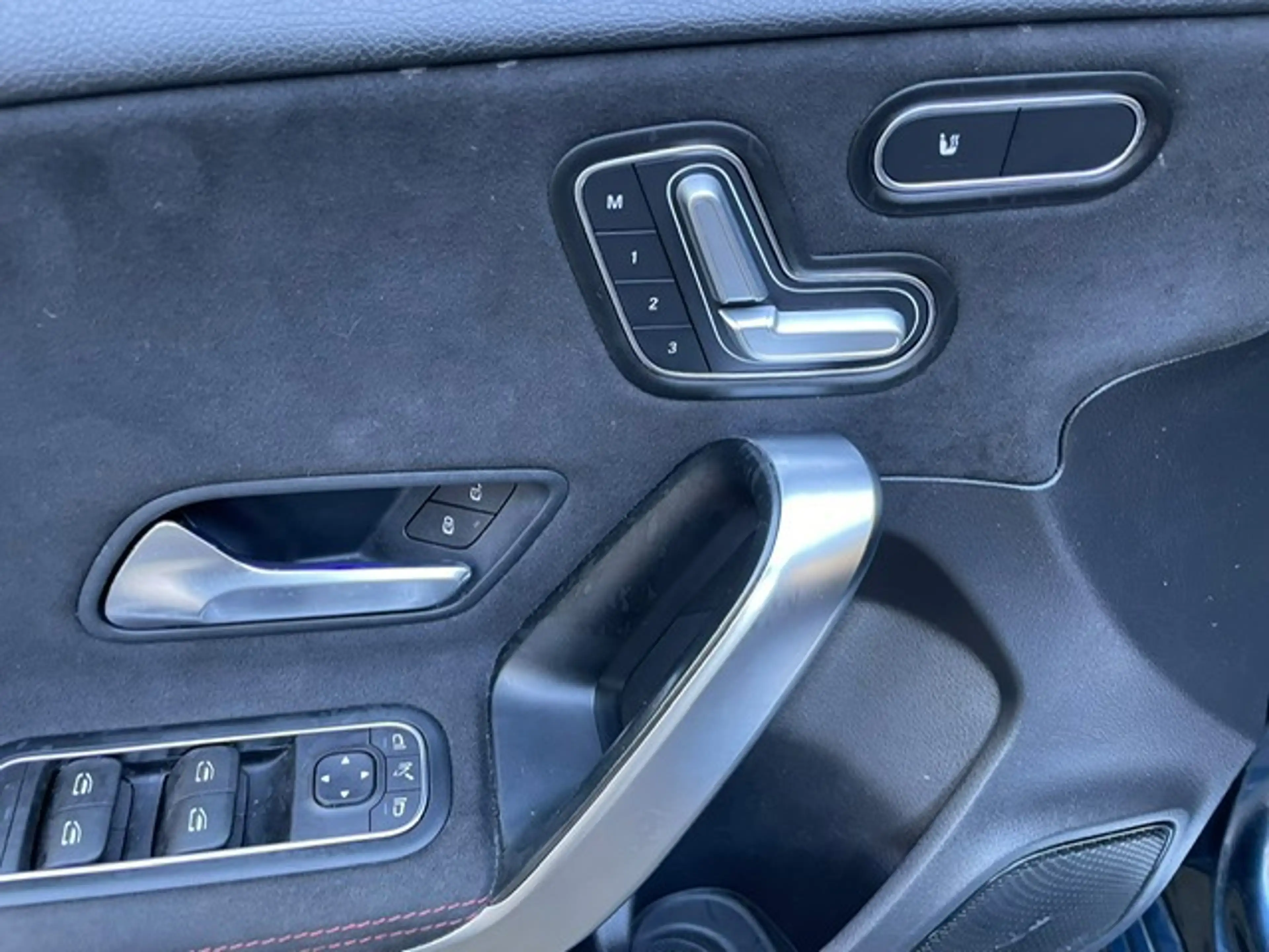 Mercedes-Benz A 200 AMG LINE PANO LED NAVI CAMERA — photo 13