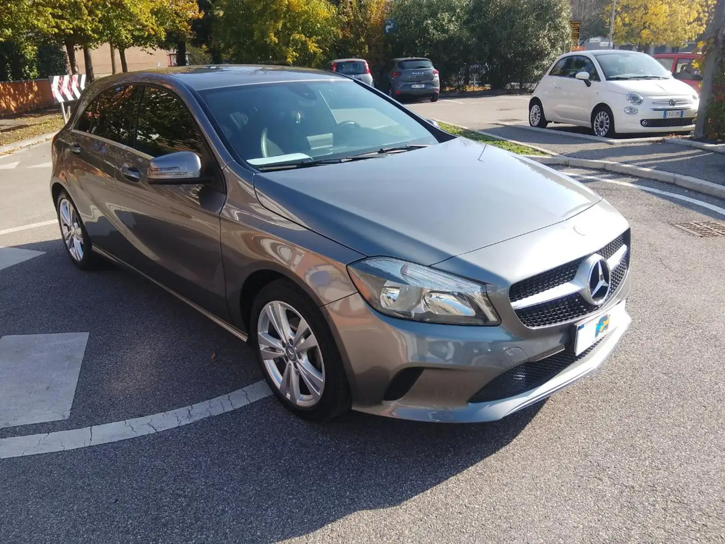 Mercedes-Benz A 160 d Sport Gris - 1