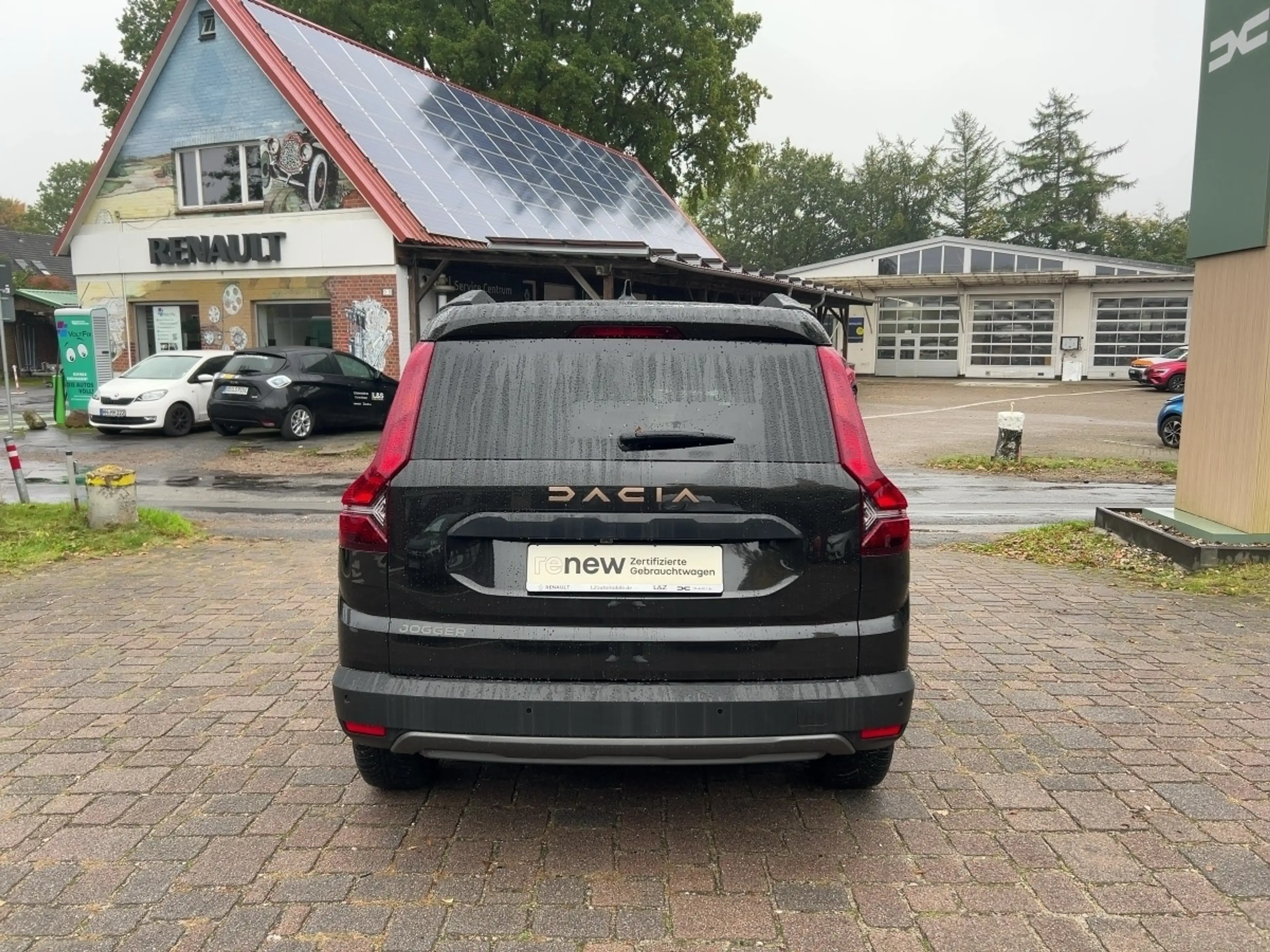Dacia Jogger TCe 110 Extreme+ *7-Sitzer* — photo 3