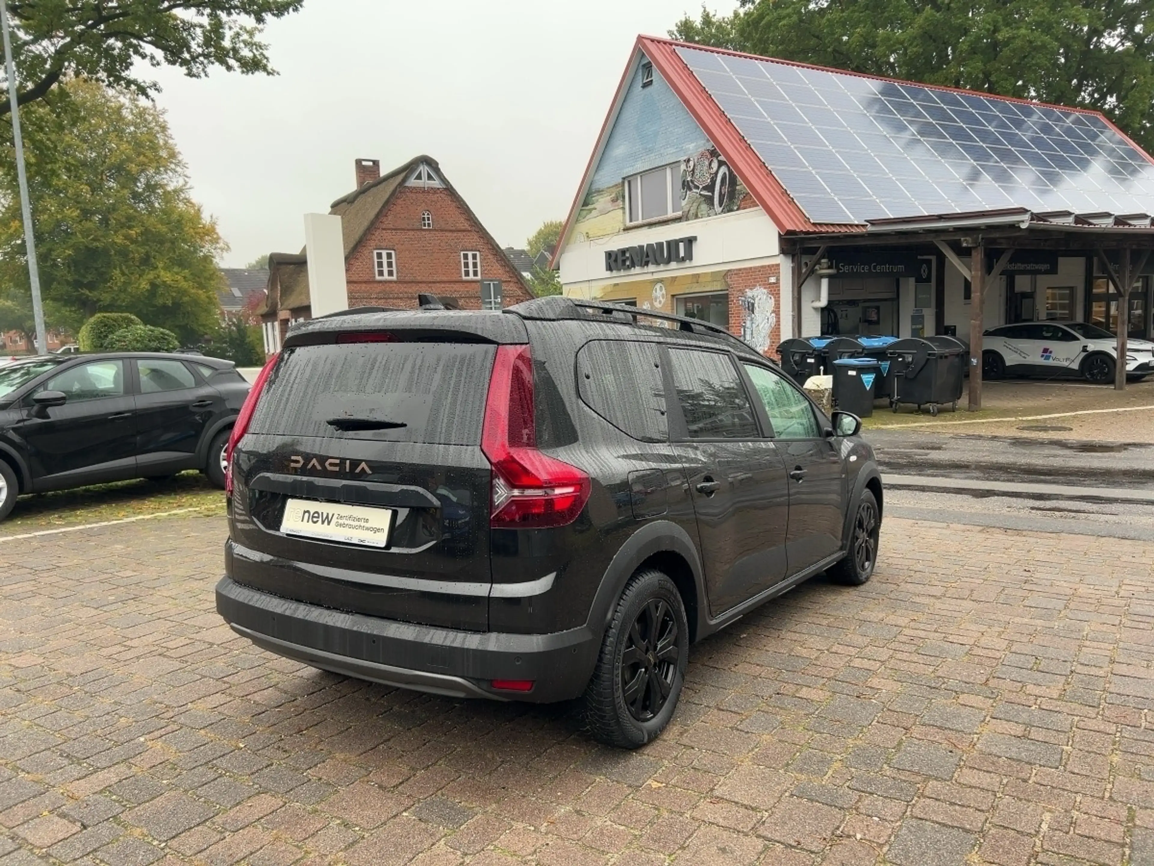 Dacia Jogger TCe 110 Extreme+ *7-Sitzer* — photo 4