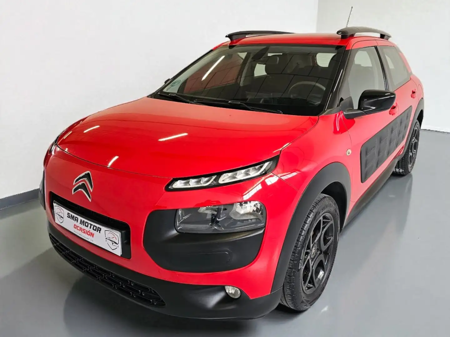 Citroen C4 Cactus 1.2 PureTech Feel 82 Roşu - 2