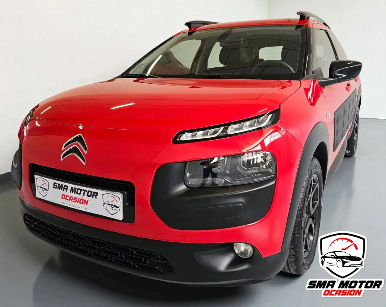 Citroen C4 Cactus 1.2 PureTech Feel 82 Roşu - 1