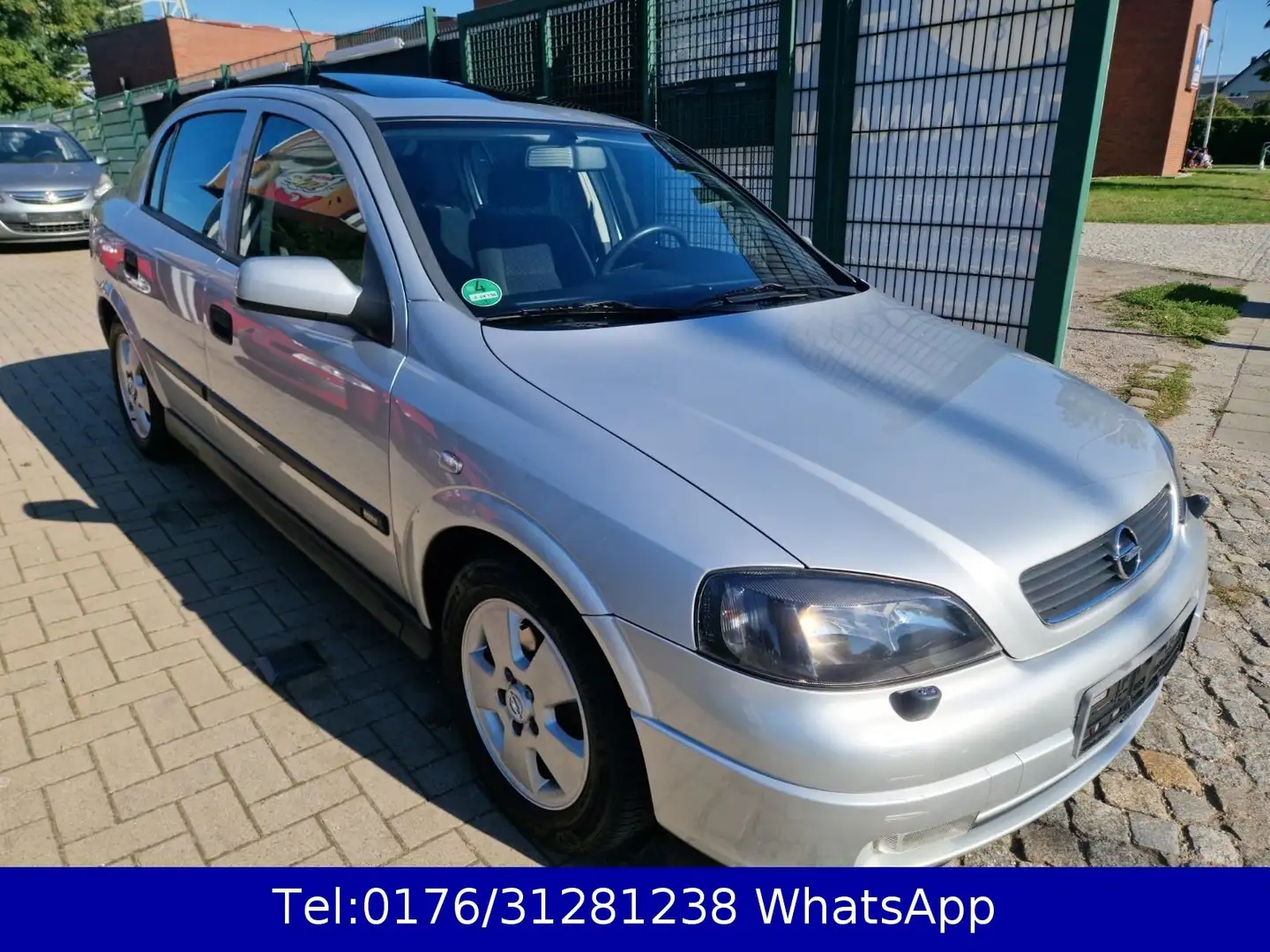 Opel Astra 1.8 16V !! Automatik-Klima !! Tüv-NEU Silber - 1