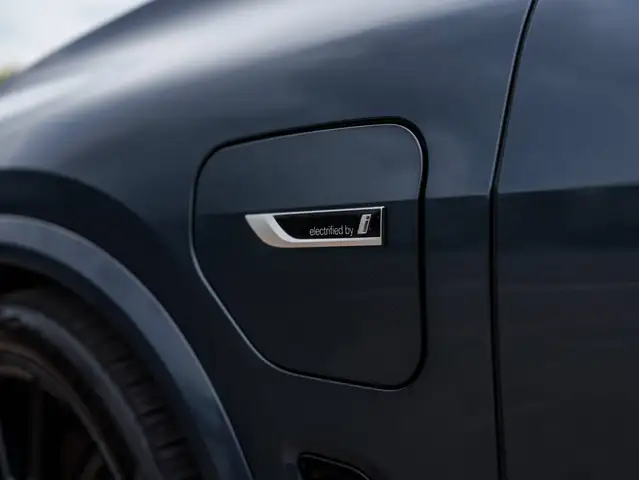 BMW X5 view 7