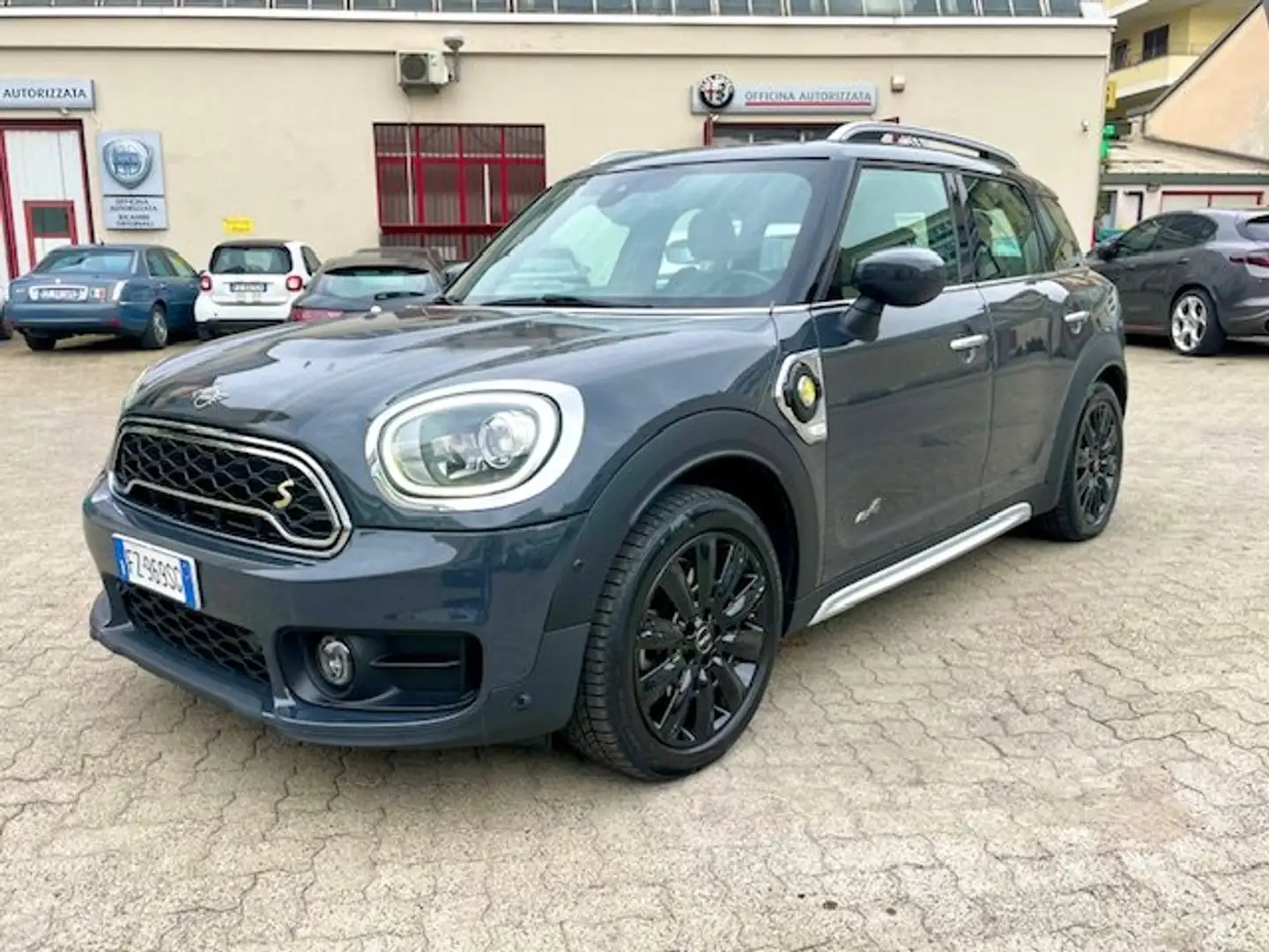 MINI Cooper SE Countryman Mini Countryman 1.5 Hype all4 Pelle totale Led Grigio - 1