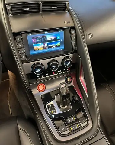 Jaguar F-Type view 15