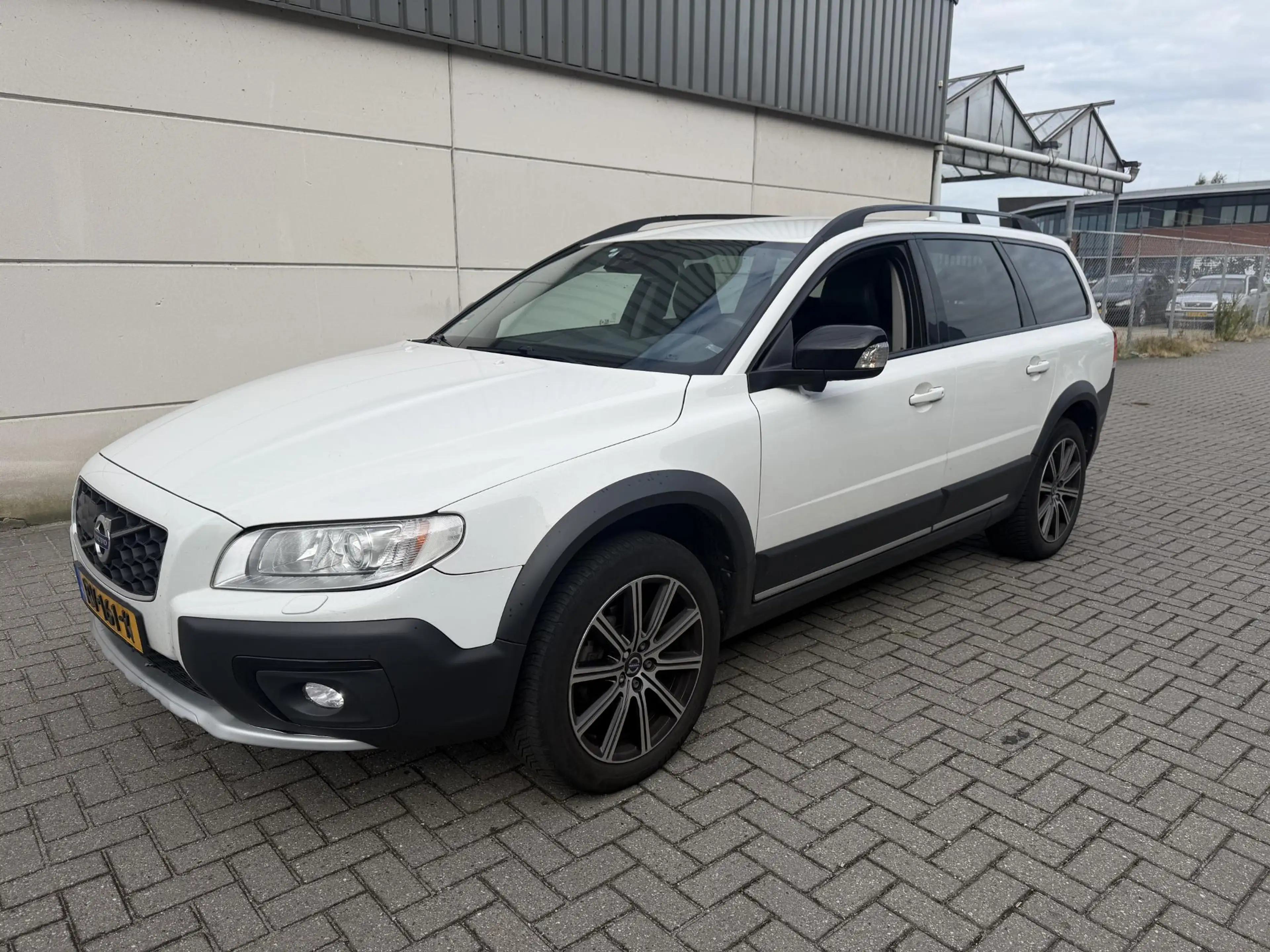 Volvo XC70 2.0 D4 FWD Summum LEER / TREKHAAK / CRUISE CONTROL