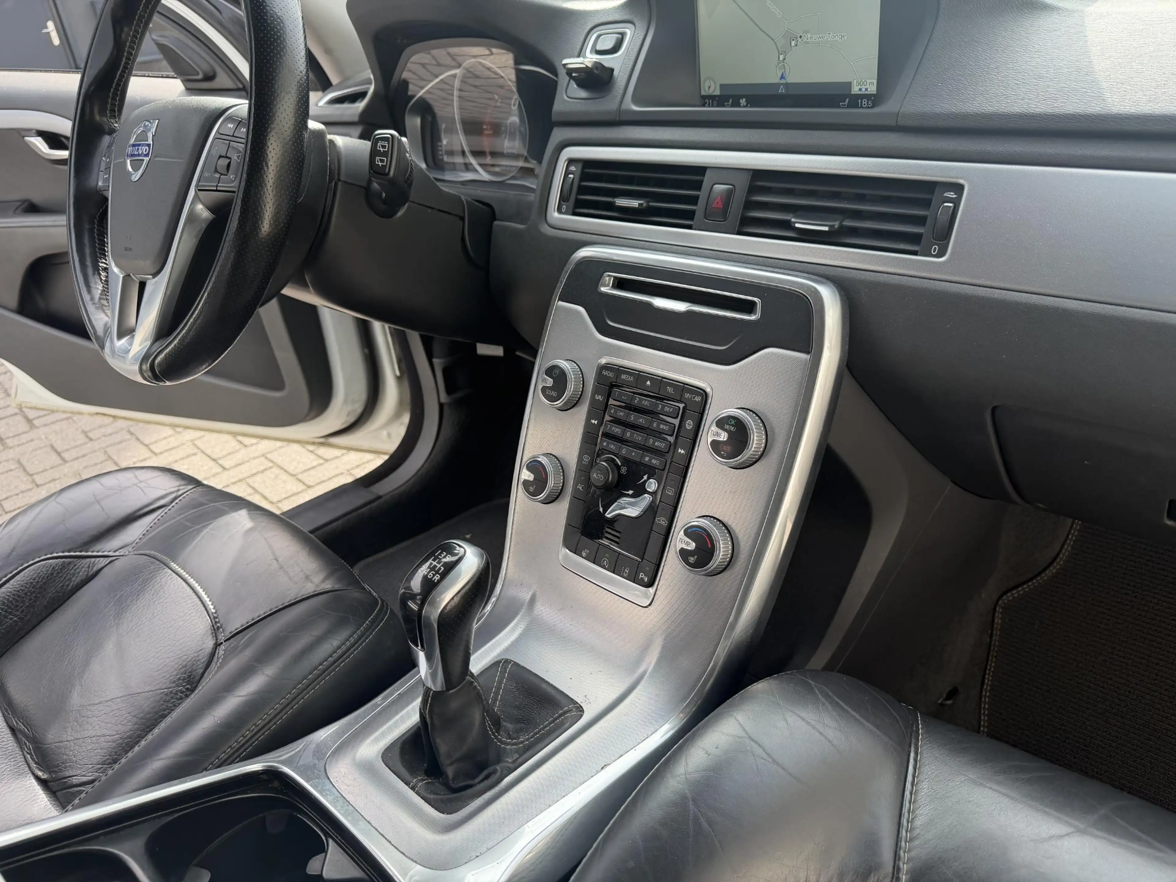 Volvo XC70 2.0 D4 FWD Summum LEER / TREKHAAK / CRUISE CONTROL — photo 11