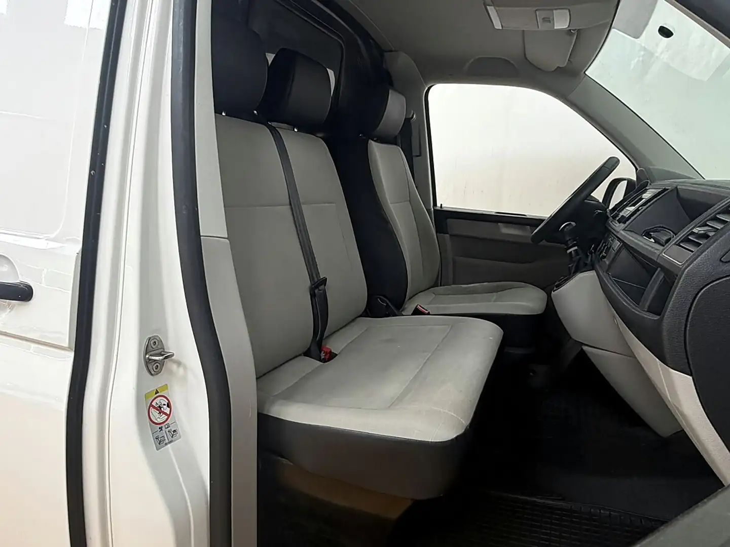Volkswagen T6 Transporter T6 Kastenwagen LR 2,0 TDI BMT Weiß - 2