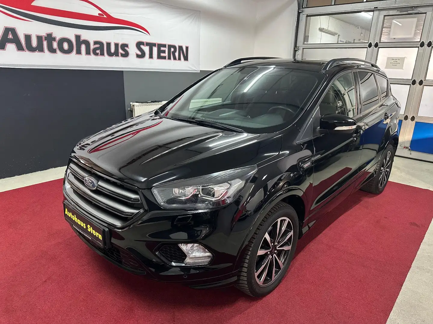 Ford Kuga ST-Line Navi/Xenon/Kamera Schwarz - 1