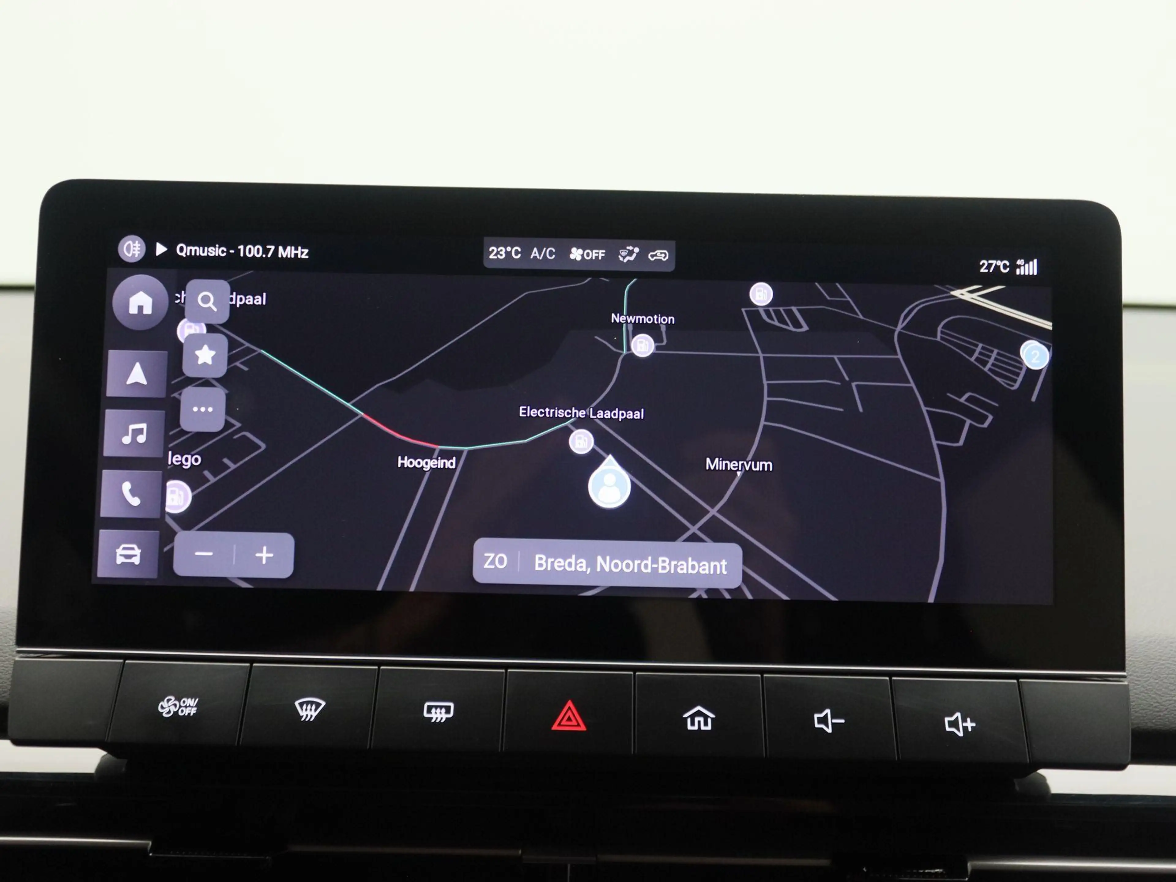 MG MG4 XPOWER 64kWh AWD — photo 9