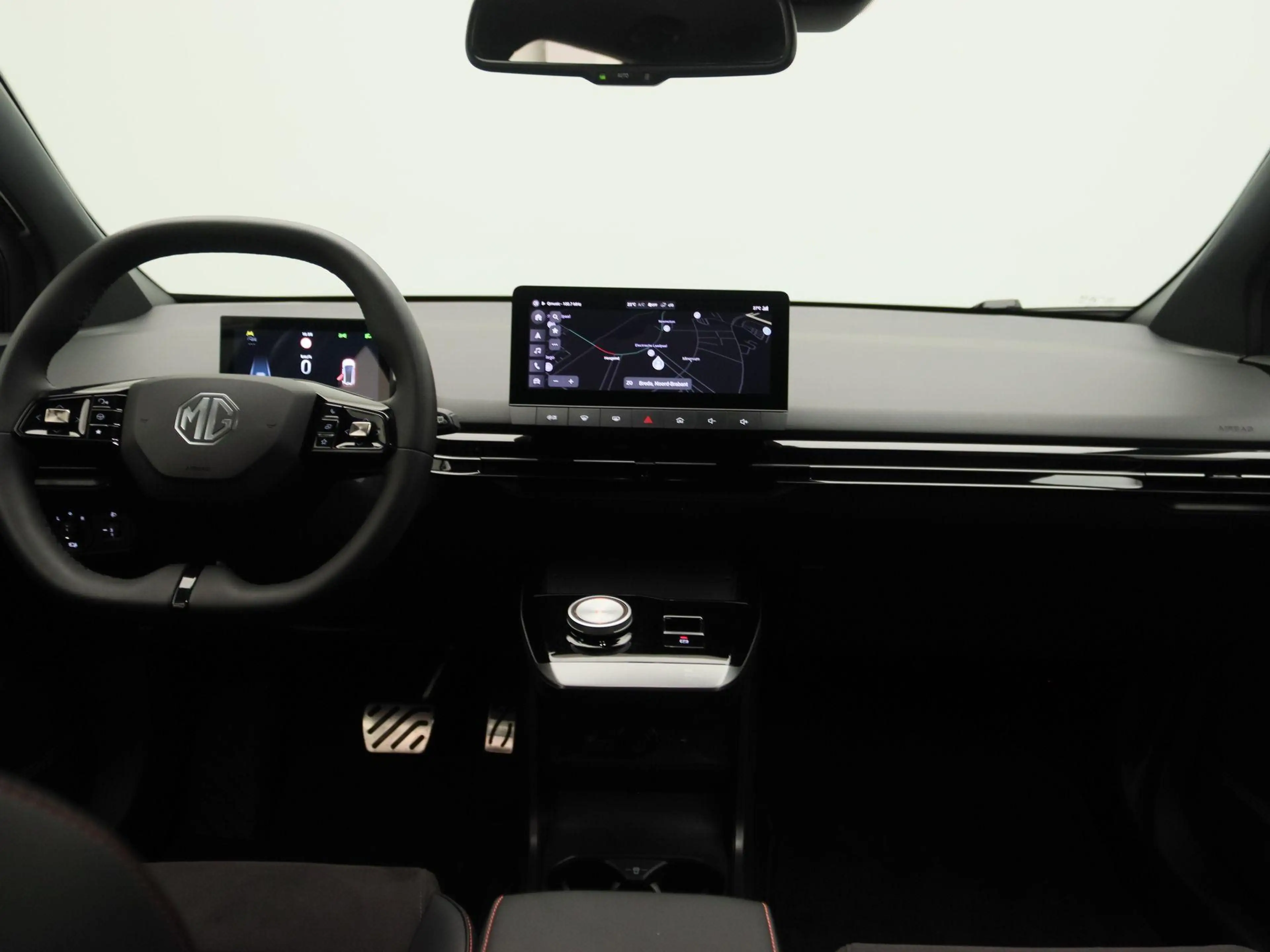 MG MG4 XPOWER 64kWh AWD — photo 7
