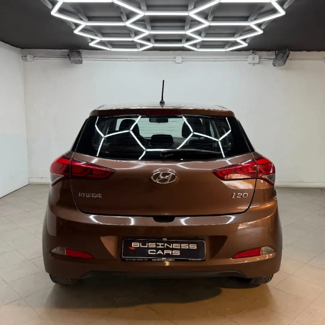 Hyundai i20 1.2 84 CV 5 porte Comfort Bronzo - 2