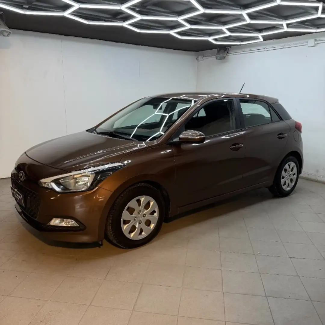 Hyundai i20 1.2 84 CV 5 porte Comfort Bronzo - 1