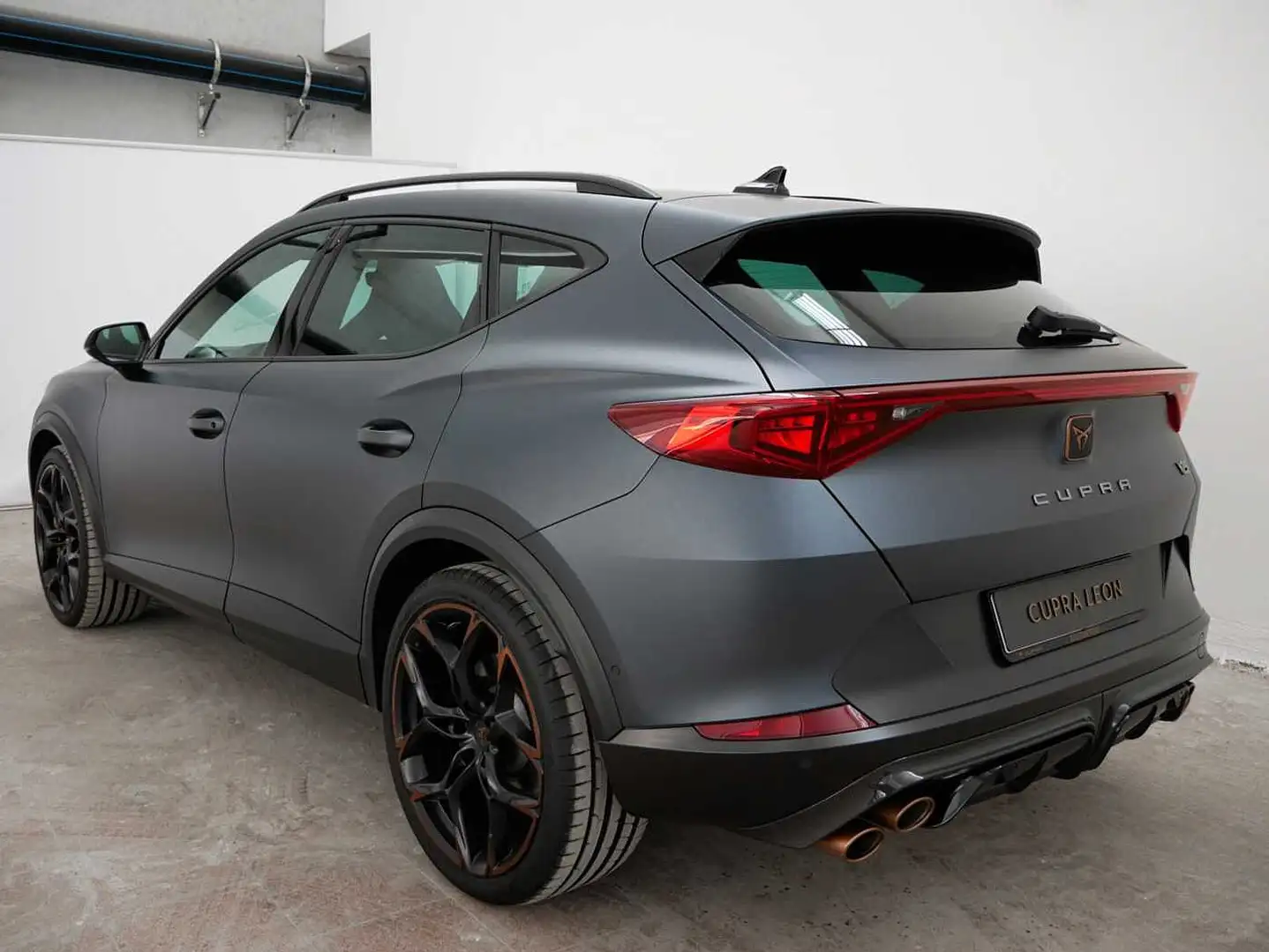 CUPRA Formentor VZ5 2.5 TSI 390cv DSG 4Drive Grigio - 2