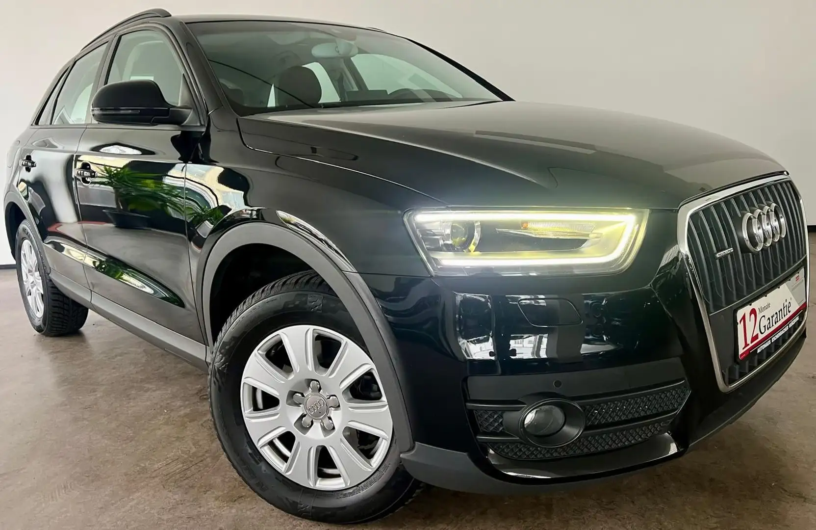 Audi Q3 2.0 TDI quattro Temp 2xPDC SHZ TÜV&SERV NEU Schwarz - 1
