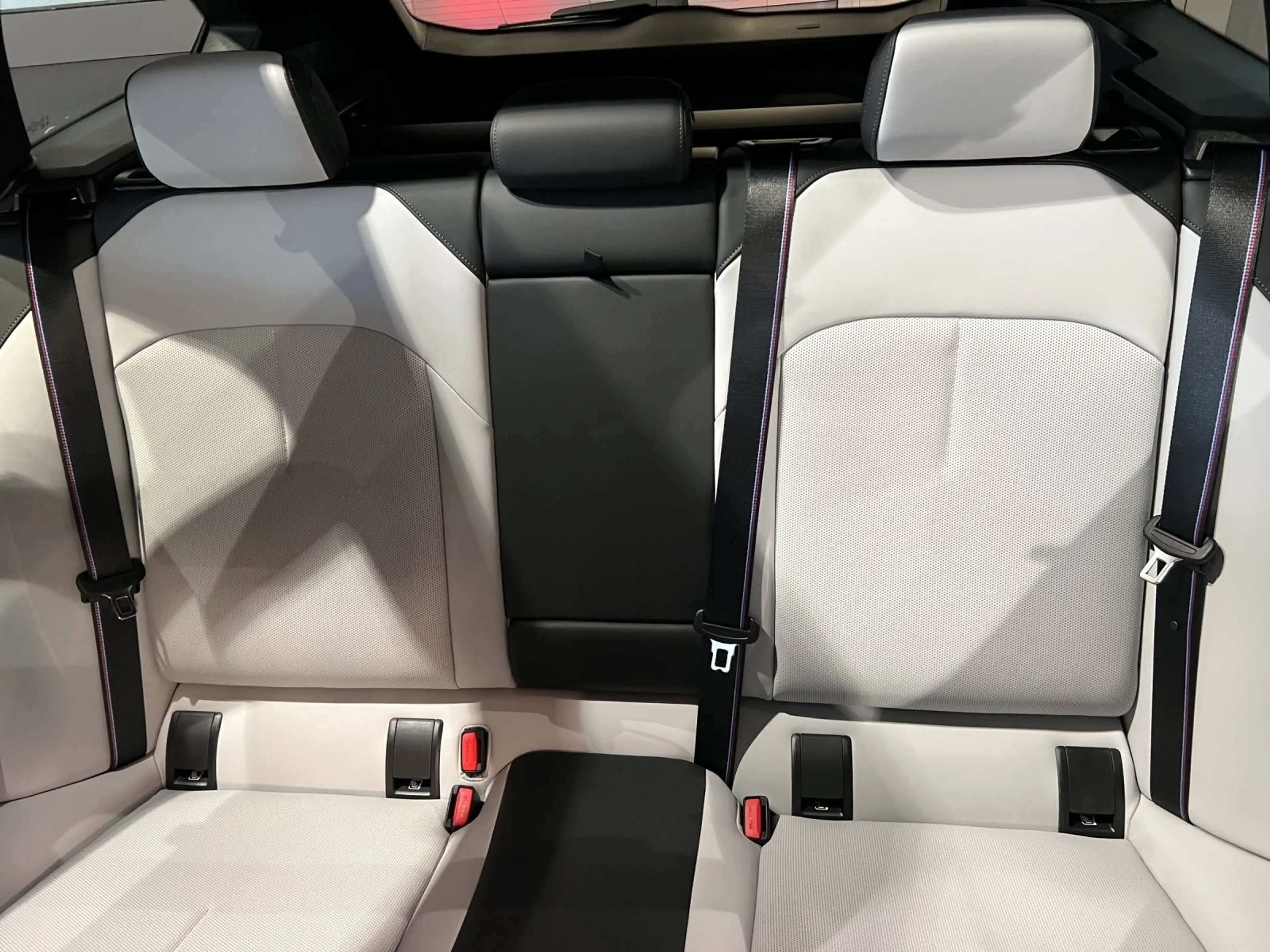 BMW M5 Touring M Drivers P. LED Pano.Dach AHK — photo 5