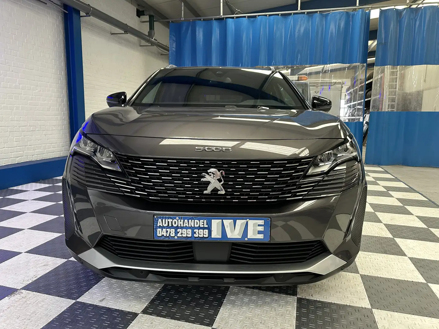 Peugeot 5008 5008 PureTech 130 EAT8  **7-plaats**Apple&Android - 2
