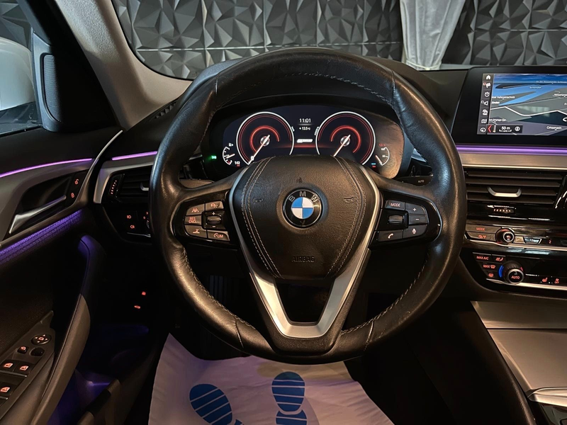 BMW 530 5 Limousine 530 e Hybrid, Navi, Kamera,LED — photo 12