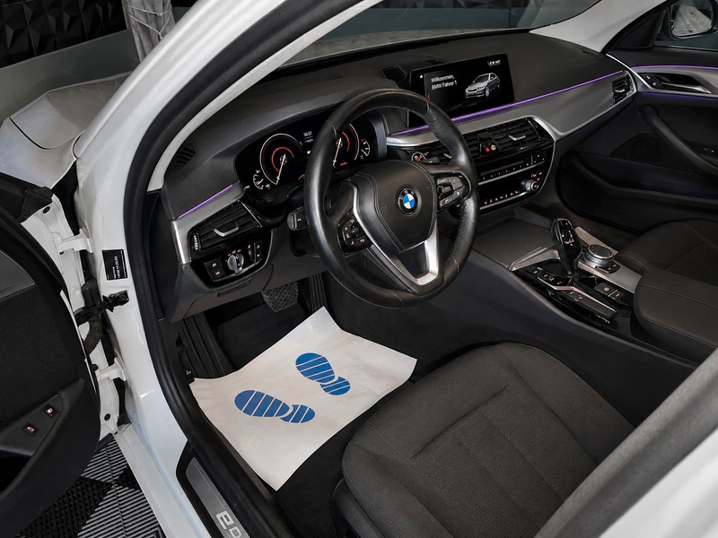 BMW 530 5 Limousine 530 e Hybrid, Navi, Kamera,LED — photo 13