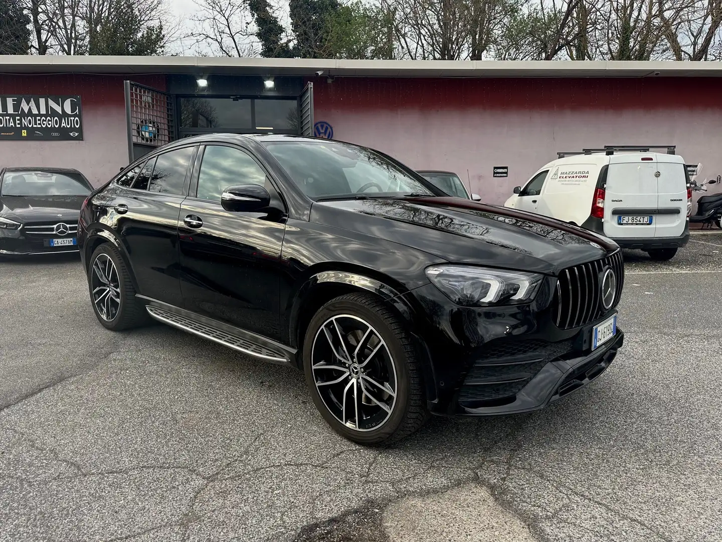 Mercedes-Benz GLE 350 GLE 350 de 4Matic Plug-in Hybrid Coupé Premium Pl Negro - 1