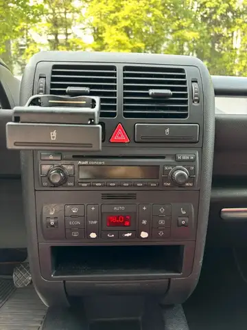 Audi A2 view 12