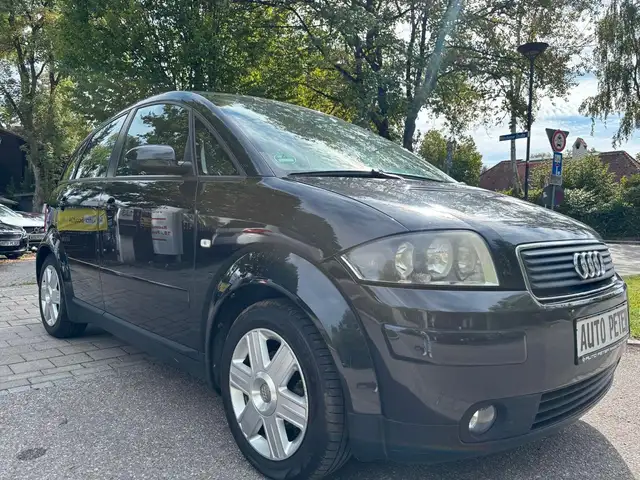 Audi A2 view 7